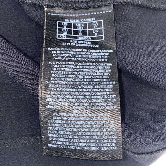 Guess Front Split Solid Black Mini Skirt Size Small - Picture 9 of 11